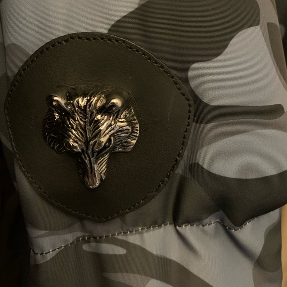 Medium Woodpecker Camo Long Coat. Unworn with all tags. - Picture 2 of 6